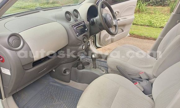 Nunua Ilio tumika Nissan Note Nyeupe Gari ndani ya Nairobi nchini Nairobi Nunua Ilio tumika Nissan Note Nyeupe Gari ndani ya Nairobi nchini Nairobi