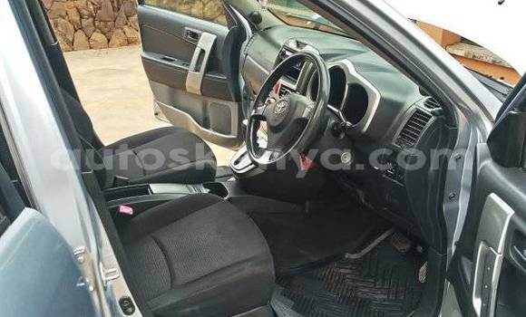 Nunua Ilio tumika Toyota Rush Fedha Gari ndani ya Nairobi nchini Nairobi Nunua Ilio tumika Toyota Rush Fedha Gari ndani ya Nairobi nchini Nairobi