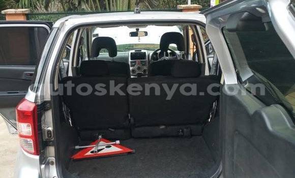 Nunua Ilio tumika Toyota Rush Fedha Gari ndani ya Nairobi nchini Nairobi Nunua Ilio tumika Toyota Rush Fedha Gari ndani ya Nairobi nchini Nairobi