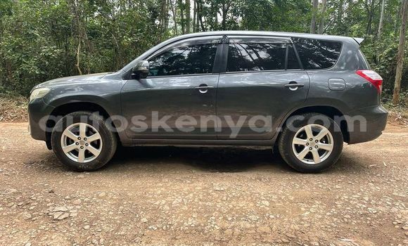 Nunua Ilio tumika Toyota Vanguard Nyeusi Gari ndani ya Nairobi nchini Nairobi Nunua Ilio tumika Toyota Vanguard Nyeusi Gari ndani ya Nairobi nchini Nairobi