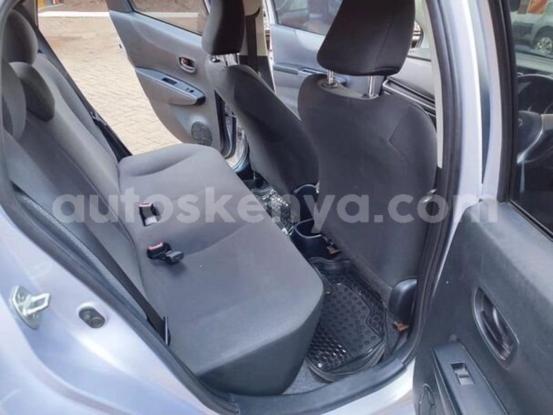 Big with watermark toyota vitz rift valley bomet 18862