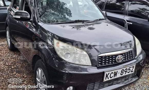 Oofamaa Toyota Rush Black Makiinaa iti Nairobi keessatti Nairobi keessatti