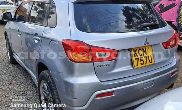 Oofamaa Mitsubishi RVR Silver Makiinaa iti Nairobi keessatti Nairobi keessatti Oofamaa Mitsubishi RVR Silver Makiinaa iti Nairobi keessatti Nairobi keessatti