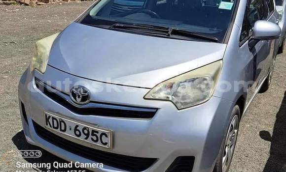 Oofamaa Toyota Ractis Silver Makiinaa iti Nairobi keessatti Nairobi keessatti Oofamaa Toyota Ractis Silver Makiinaa iti Nairobi keessatti Nairobi keessatti