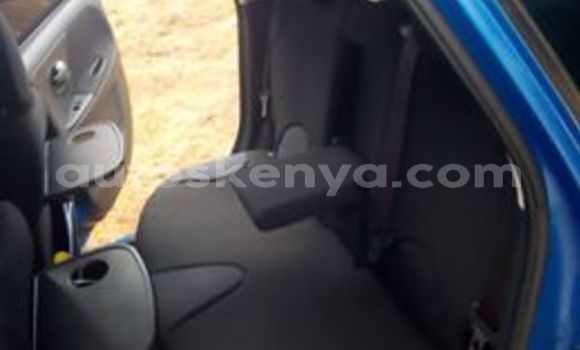 Oofamaa Nissan Note Blue Makiinaa iti Nakuru keessatti Rift Valley keessatti Oofamaa Nissan Note Blue Makiinaa iti Nakuru keessatti Rift Valley keessatti