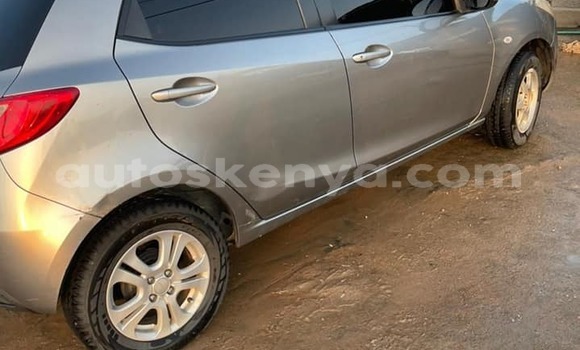 Oofamaa Mazda Demio Silver Makiinaa iti Nairobi keessatti Nairobi keessatti Oofamaa Mazda Demio Silver Makiinaa iti Nairobi keessatti Nairobi keessatti