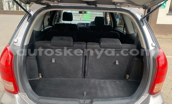 Oofamaa Toyota Wish Other Makiinaa iti Nairobi keessatti Nairobi keessatti