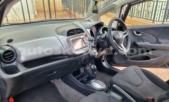 Buy Used Honda Fit Blue Car in Nairobi in Nairobi Buy Used Honda Fit Blue Car in Nairobi in Nairobi