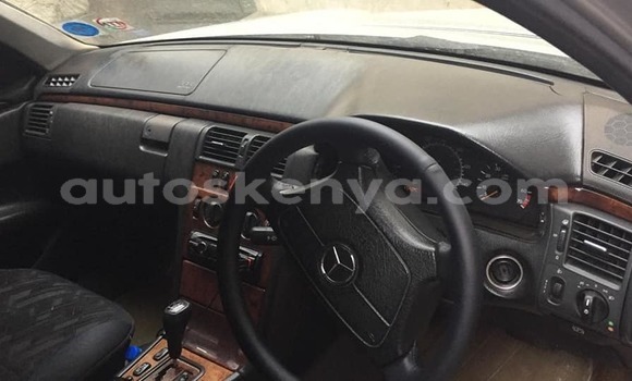 Buy Used Mercedes‒Benz E–Class Silver Car in Nairobi in Nairobi Buy Used Mercedes‒Benz E–Class Silver Car in Nairobi in Nairobi