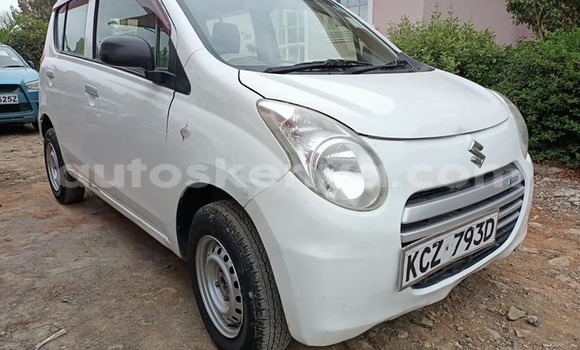 Buy Used Suzuki Alto White Car in Nairobi in Nairobi
