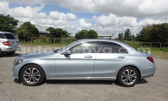 Buy Used Mercedes‒Benz C–Class Silver Car in Nairobi in Nairobi Buy Used Mercedes‒Benz C–Class Silver Car in Nairobi in Nairobi