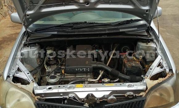 Oofamaa Toyota Platz Silver Makiinaa iti Nairobi keessatti Nairobi keessatti Oofamaa Toyota Platz Silver Makiinaa iti Nairobi keessatti Nairobi keessatti