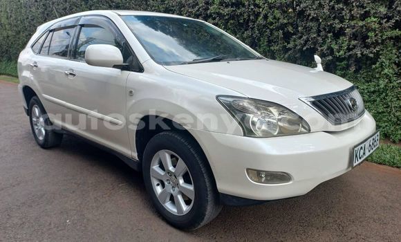 Oofamaa Toyota Harrier White Makiinaa iti Nairobi keessatti Nairobi keessatti Oofamaa Toyota Harrier White Makiinaa iti Nairobi keessatti Nairobi keessatti