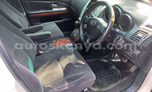 Oofamaa Toyota Harrier White Makiinaa iti Nairobi keessatti Nairobi keessatti Oofamaa Toyota Harrier White Makiinaa iti Nairobi keessatti Nairobi keessatti