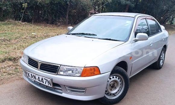 Nunua Ilio tumika Mitsubishi Lancer Fedha Gari ndani ya Nairobi nchini Nairobi
