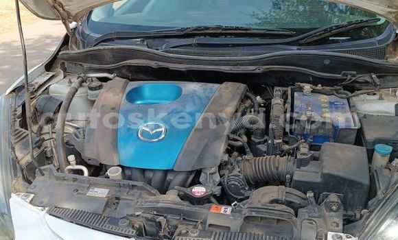 Oofamaa Mazda Demio White Makiinaa iti Nairobi keessatti Nairobi keessatti Oofamaa Mazda Demio White Makiinaa iti Nairobi keessatti Nairobi keessatti