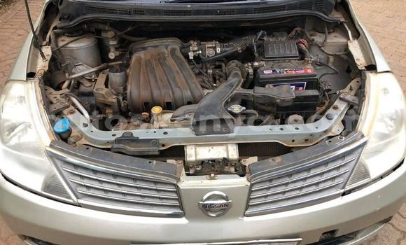 Buy Used Nissan tiida Beige Car in Nairobi in Nairobi Buy Used Nissan tiida Beige Car in Nairobi in Nairobi