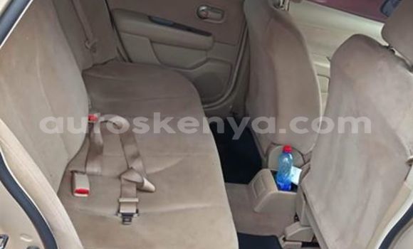 Oofamaa Nissan tiida Beige Makiinaa iti Kiambu keessatti Central Kenya keessatti Oofamaa Nissan tiida Beige Makiinaa iti Kiambu keessatti Central Kenya keessatti
