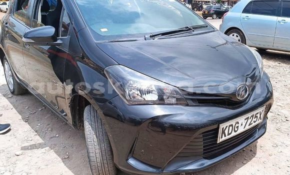Nunua Ilio tumika Toyota Vitz Nyeusi Gari ndani ya Nairobi nchini Nairobi