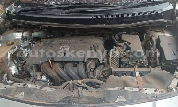 Oofamaa Toyota Auris Silver Makiinaa iti Nairobi keessatti Nairobi keessatti Oofamaa Toyota Auris Silver Makiinaa iti Nairobi keessatti Nairobi keessatti