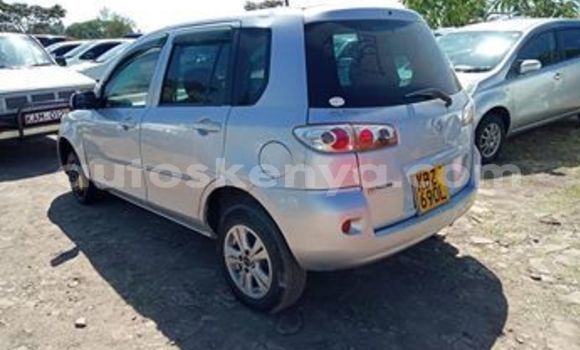 Oofamaa Mazda Demio Silver Makiinaa iti Kiambu keessatti Central Kenya keessatti Oofamaa Mazda Demio Silver Makiinaa iti Kiambu keessatti Central Kenya keessatti
