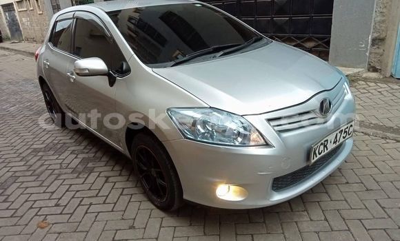 Nunua Ilio tumika Toyota Auris Fedha Gari ndani ya Nairobi nchini Nairobi Nunua Ilio tumika Toyota Auris Fedha Gari ndani ya Nairobi nchini Nairobi