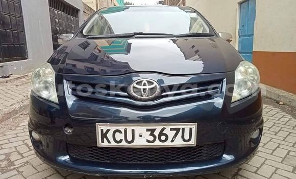 Nunua Ilio tumika Toyota Auris Bluu Gari ndani ya Nairobi nchini Nairobi