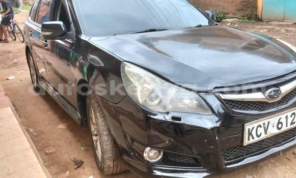 Oofamaa Subaru Legacy Black Makiinaa iti Nairobi keessatti Nairobi keessatti