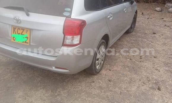 Nunua Ilio tumika Toyota Fielder Fedha Gari ndani ya Nairobi nchini Nairobi Nunua Ilio tumika Toyota Fielder Fedha Gari ndani ya Nairobi nchini Nairobi