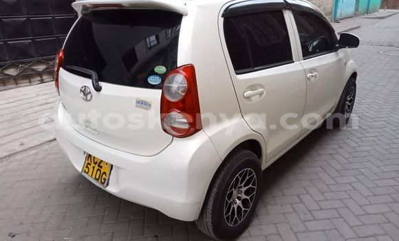 Nunua Ilio tumika Toyota Passo Nyeupe Gari ndani ya Nairobi nchini Nairobi Nunua Ilio tumika Toyota Passo Nyeupe Gari ndani ya Nairobi nchini Nairobi