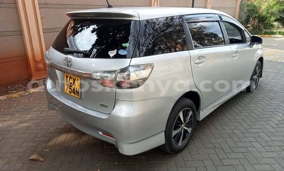 Nunua Ilio tumika Toyota Wish Fedha Gari ndani ya Nairobi nchini Nairobi Nunua Ilio tumika Toyota Wish Fedha Gari ndani ya Nairobi nchini Nairobi