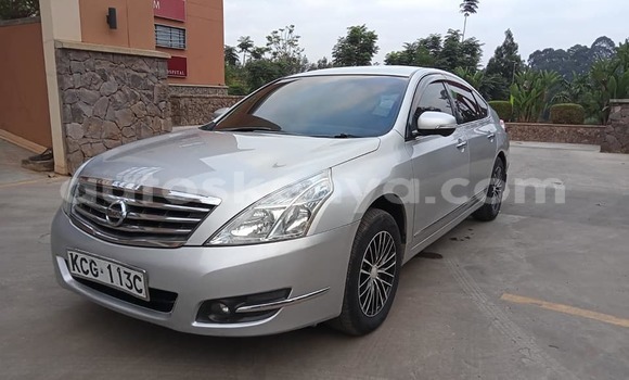 Nunua Ilio tumika Nissan Teana Fedha Gari ndani ya Nairobi nchini Nairobi