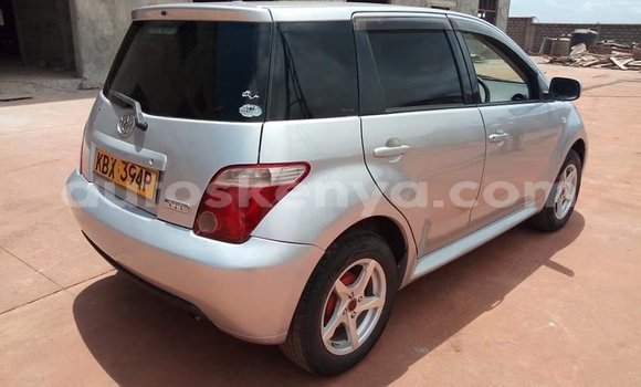Buy Used Toyota IST Silver Car in Nairobi in Nairobi