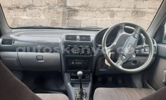 Oofamaa Toyota Starlet Blue Makiinaa iti Nairobi keessatti Nairobi keessatti Oofamaa Toyota Starlet Blue Makiinaa iti Nairobi keessatti Nairobi keessatti