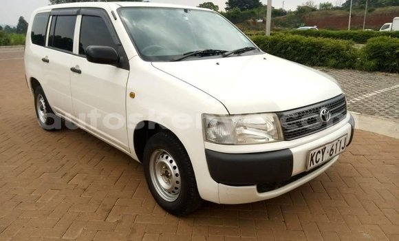 Buy Used Toyota Probox White Car in Bomet in Rift Valley