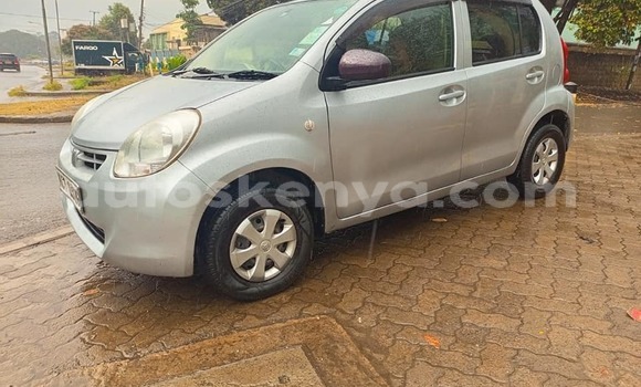 Oofamaa Toyota Passo Silver Makiinaa iti Nairobi keessatti Nairobi keessatti Oofamaa Toyota Passo Silver Makiinaa iti Nairobi keessatti Nairobi keessatti