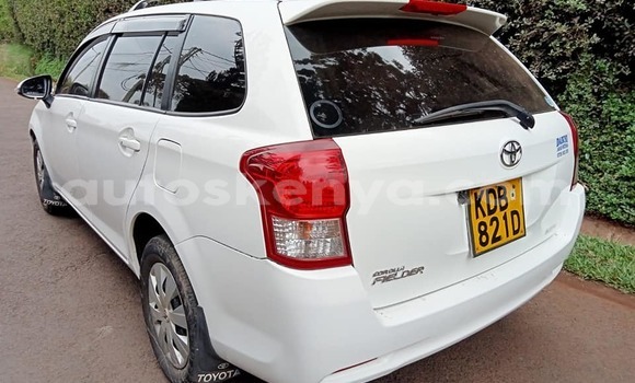 Oofamaa Toyota Fielder White Makiinaa iti Nairobi keessatti Nairobi keessatti Oofamaa Toyota Fielder White Makiinaa iti Nairobi keessatti Nairobi keessatti