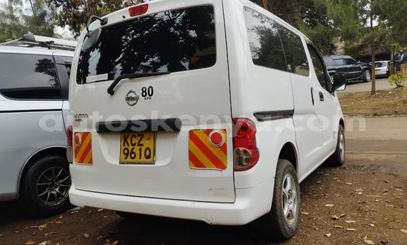 Oofamaa Nissan NV200 White Makiinaa iti Nairobi keessatti Nairobi keessatti Oofamaa Nissan NV200 White Makiinaa iti Nairobi keessatti Nairobi keessatti