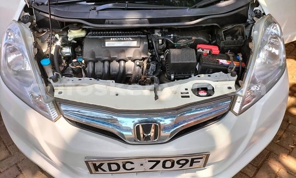 Oofamaa Honda Fit White Makiinaa iti Nairobi keessatti Nairobi keessatti Oofamaa Honda Fit White Makiinaa iti Nairobi keessatti Nairobi keessatti