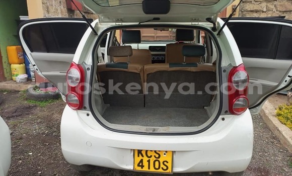 Oofamaa Toyota Passo White Makiinaa iti Nairobi keessatti Nairobi keessatti Oofamaa Toyota Passo White Makiinaa iti Nairobi keessatti Nairobi keessatti