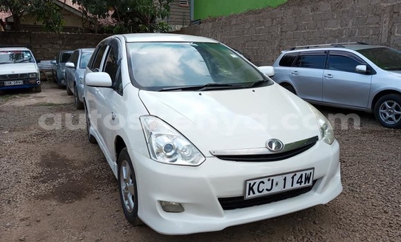Buy Used Toyota Wish White Car in Nairobi in Nairobi