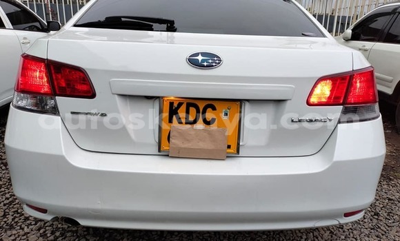 Nunua Ilio tumika Subaru Legacy Nyeupe Gari ndani ya Nairobi nchini Nairobi Nunua Ilio tumika Subaru Legacy Nyeupe Gari ndani ya Nairobi nchini Nairobi