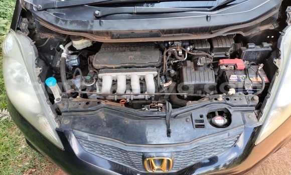 Nunua Ilio tumika Honda Fit Bluu Gari ndani ya Ruiru nchini Nairobi Nunua Ilio tumika Honda Fit Bluu Gari ndani ya Ruiru nchini Nairobi