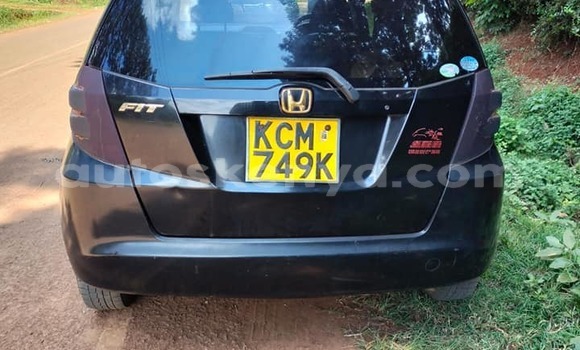 Nunua Ilio tumika Honda Fit Bluu Gari ndani ya Ruiru nchini Nairobi Nunua Ilio tumika Honda Fit Bluu Gari ndani ya Ruiru nchini Nairobi