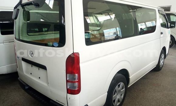 Buy Used Toyota Hiace White Car in Mombasa in Coastal Kenya Buy Used Toyota Hiace White Car in Mombasa in Coastal Kenya