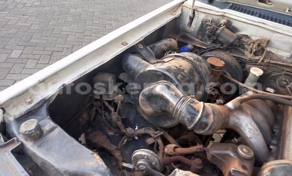 Nunua Ilio tumika Mitsubishi L200 Nyeupe Gari ndani ya Ruiru nchini Nairobi Nunua Ilio tumika Mitsubishi L200 Nyeupe Gari ndani ya Ruiru nchini Nairobi