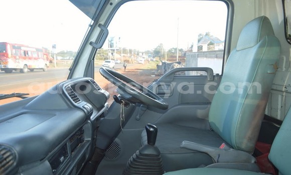 Buy Used Nissan Navara Silver Car in Nairobi in Nairobi Buy Used Nissan Navara Silver Car in Nairobi in Nairobi