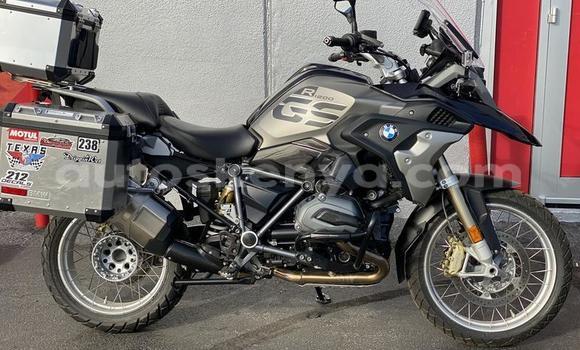 Buy Used BMW R1200GS Adventure Silver Bike in Machakos in Nairobi