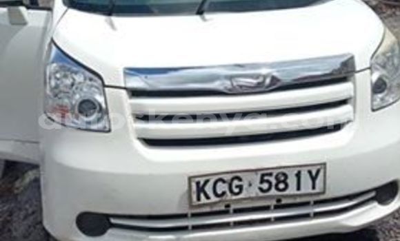 Buy Used Toyota Noah White Car in Nairobi in Nairobi Buy Used Toyota Noah White Car in Nairobi in Nairobi