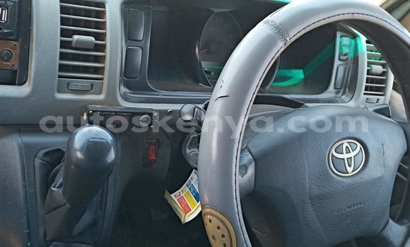 Buy Used Toyota Hiace White Car in Kisumu in Nyanza